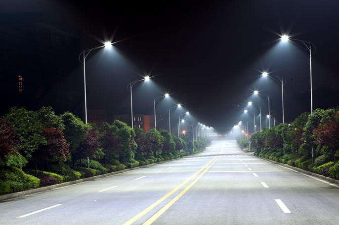 уличное освещение светодиодными лампами